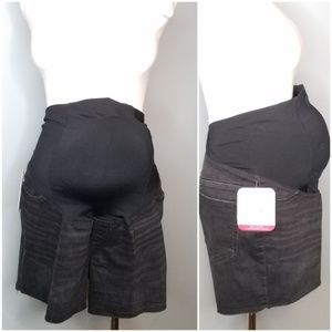Isobel Maternity Black Midi Short + Crossover Pane